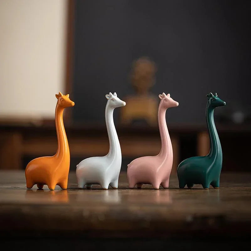 Elephant Giraffe Mini Ceramic Figurine Desktop Animal Sculpture Modern Minimalist Decorative Ornaments for Home Office Decor