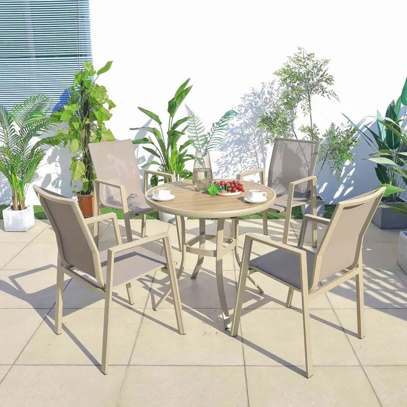 Modern Outdoor Garden Furniture Retro Round Table Outdoor Aluminum Plastic Wood Table Preservative Garden Table