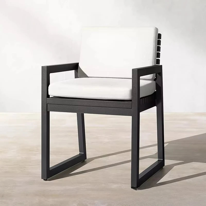 Outdoor Dining Table Set，Stainless Steel, Waterproof and Sunscreen，Suitable for Small Outdoor Gardens